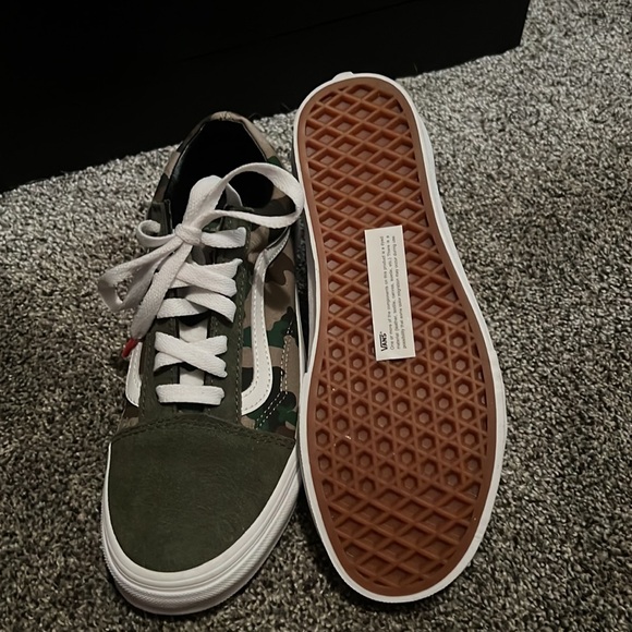 Camo vans - Picture 3 of 5